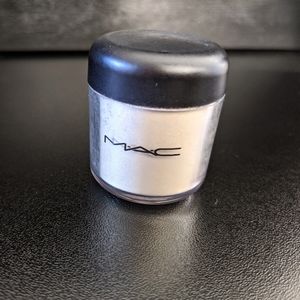 MAC Vanilla Pigment